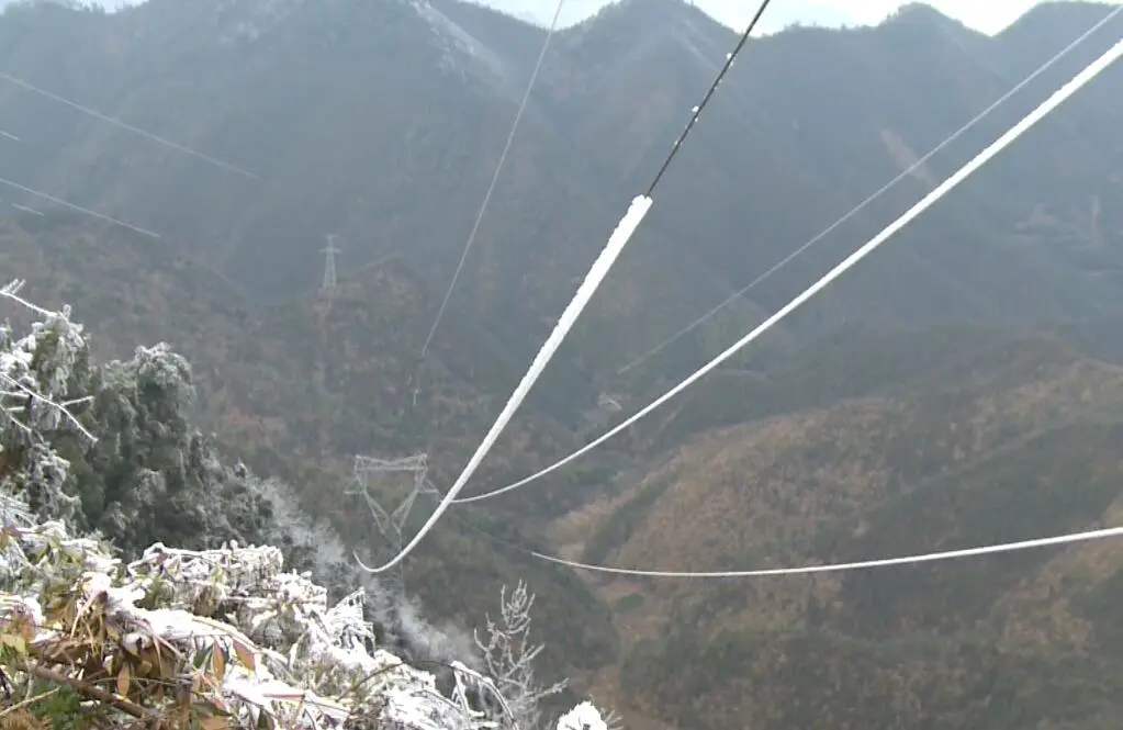 輸電線路覆冰監(jiān)測(cè)系統(tǒng) 輸電線路覆冰監(jiān)測(cè)系統(tǒng)